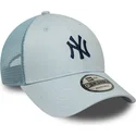 verstellbare-blaue-trucker-kappe-mit-dunkelblauem-logo-9forty-homefield-der-new-york-yankees-mlb-von-new-era