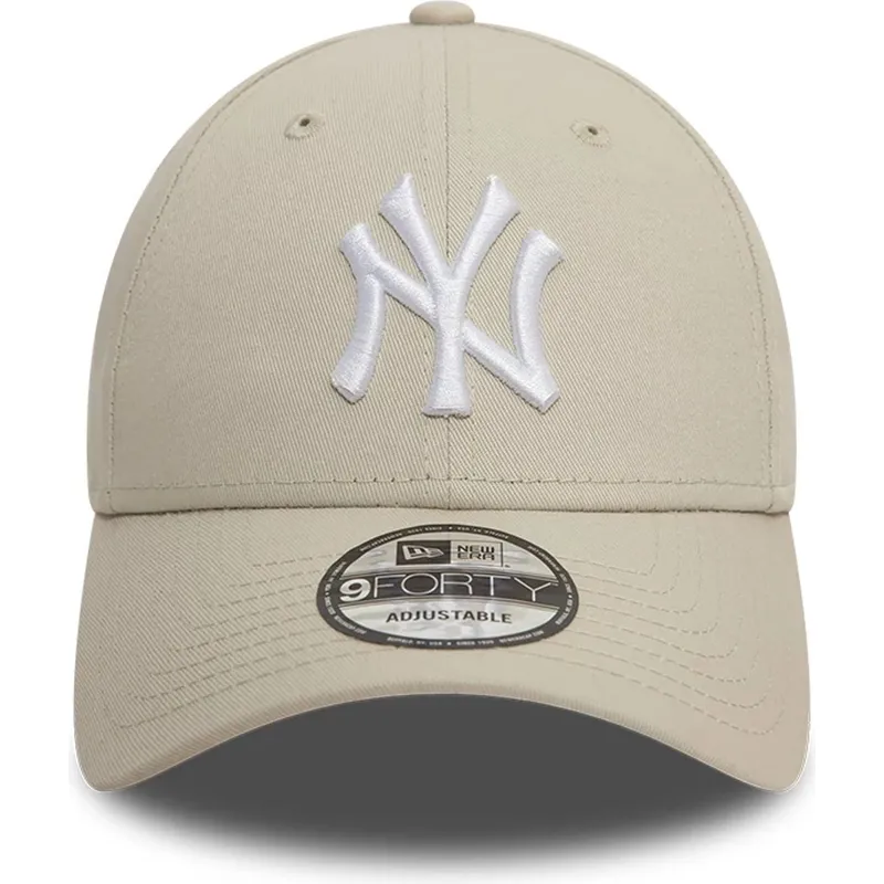 cap-curbata-beige-adjustable-strap-9forty-league-essential-de-new-york-yankees-mlb-de-new-era