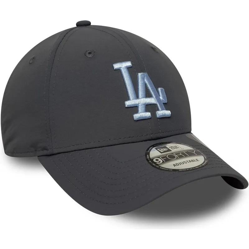 gra-justerbar-kurvad-keps-med-bla-logotyp-9forty-recycled-fran-los-angeles-dodgers-mlb-av-new-era