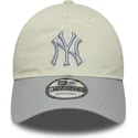 new-era-curved-brim-women-9twenty-world-series-cooperstown-new-york-yankees-mlb-beige-and-grey-adjustable-cap