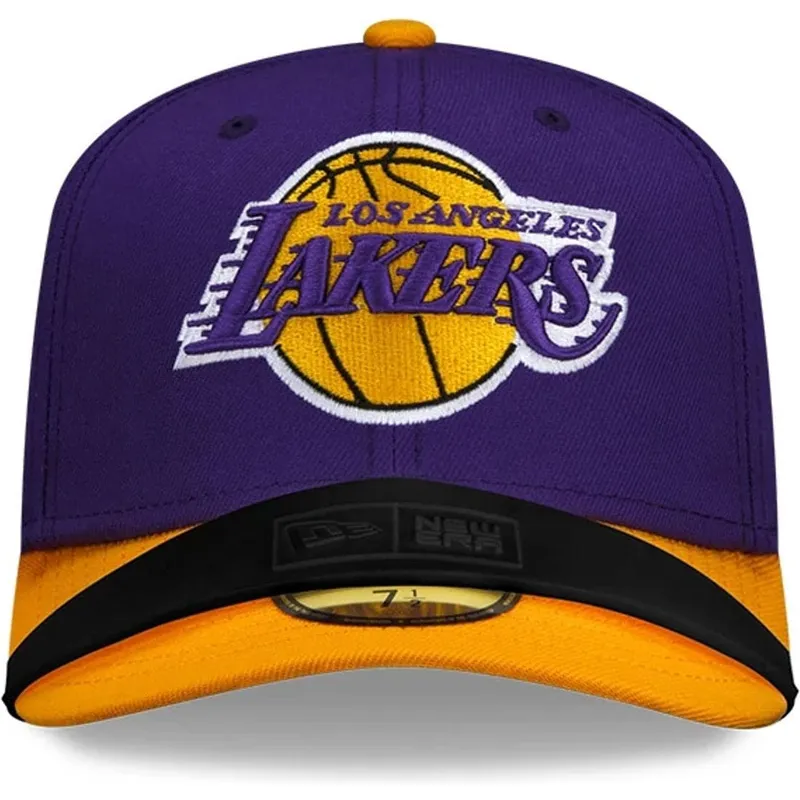 curva-visiera-nera-di-new-era