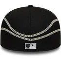 casquette-plate-noire-ajustee-59fifty-chain-wrap-chicago-white-sox-mlb-new-era