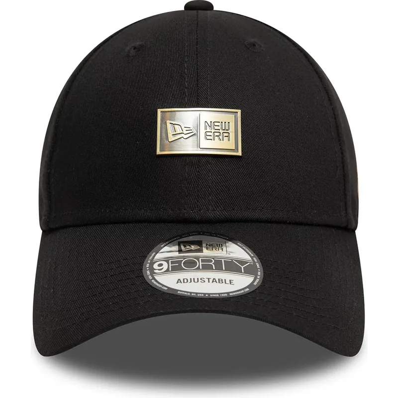 schwarze-verstellbare-9forty-curve-cap-badge-von-new-era