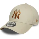 casquette-courbee-beige-ajustable-avec-logo-marron-9forty-ombre-infill-new-york-yankees-mlb-new-era