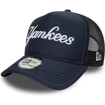 New Era New York Yankees MLB A Frame Script Trucker Cap in Marineblau