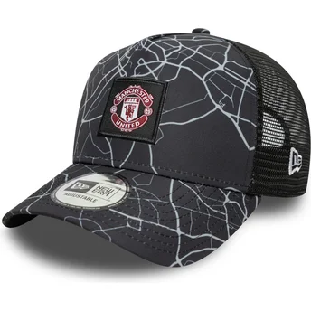 Gorra trucker nera A Frame All Over Print del Manchester United Football Club Premier League di New Era
