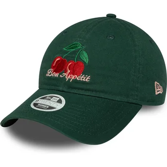 Casquette courbée verte ajustable pour femme 9TWENTY Phrase Bon Appetit New Era