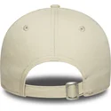 casquette-courbee-beige-ajustable-pour-femme-9twenty-phrase-mi-media-naranja-new-era