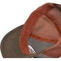 epci-curbata-maro-snapback-01-de-von-dutch