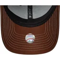 new-era-curved-brim-women-9forty-topstitch-pu-new-york-yankees-mlb-brown-adjustable-cap