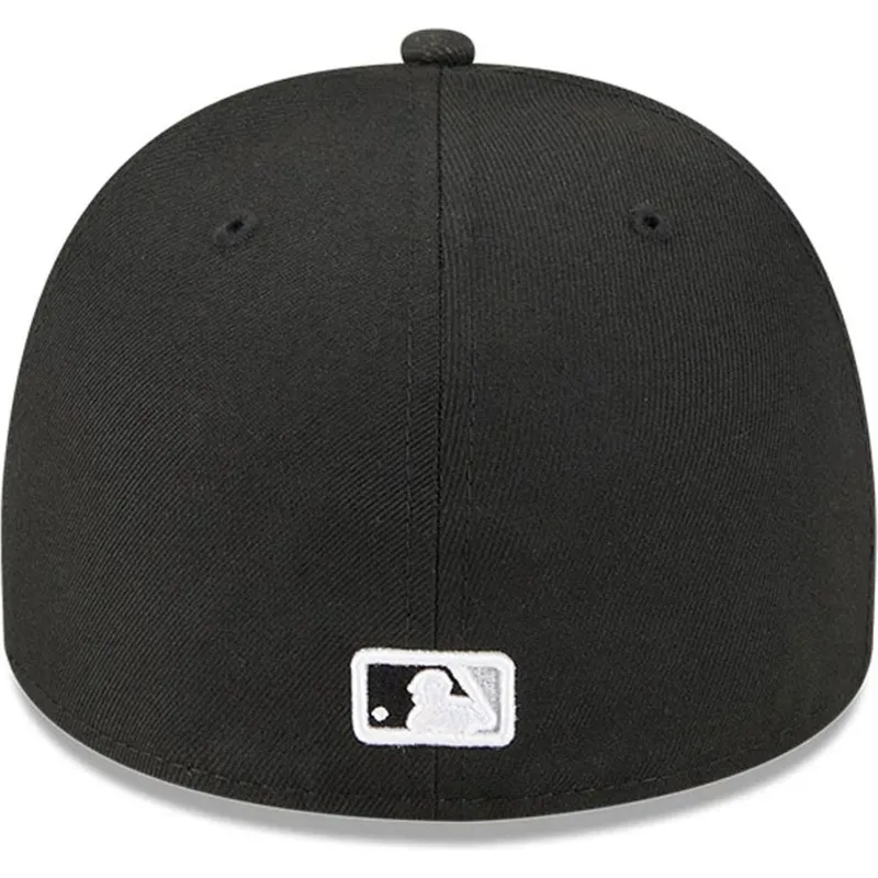 epci-curbata-negru-fitted-59fifty-a-frame-cartoon-de-chicago-white-sox-mlb-de-new-era epci-curbata-negru-fitted-59fifty-a-frame-cartoon-de-chicago-white-sox-mlb-de-new-era