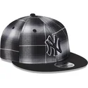 cappello-piatto-nero-snapback-9fifty-retro-crown-plaid-dei-new-york-yankees-mlb-di-new-era