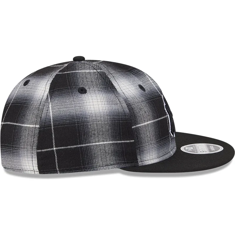 cappello-piatto-nero-snapback-9fifty-retro-crown-plaid-dei-new-york-yankees-mlb-di-new-era