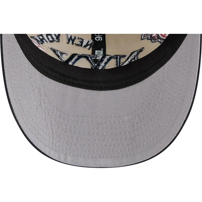 epci-curbata-bej-snapback-9fifty-retro-crown-scatter-de-new-york-yankees-mlb-de-new-era epci-curbata-bej-snapback-9fifty-retro-crown-scatter-de-new-york-yankees-mlb-de-new-era