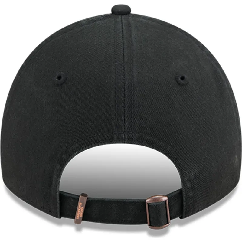 cappellino-nero-regolabile-9twenty-stamp-dei-chicago-blackhawks-nhl-di-new-era