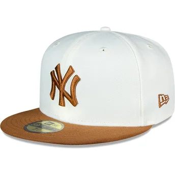 Gorra plana blanca y marrón ajustada 59FIFTY Chrome Toast...