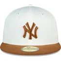 epci-plata-maro-fitted-59fifty-chrome-toast-side-patch-de-new-york-yankees-mlb-de-new-era