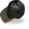 casquette-trucker-marron-et-noire-cut01-von-dutch