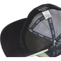 epci-curbata-papagal-snapback-cut02-de-von-dutch