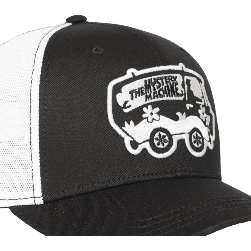 schwarze-und-weisse-trucker-kappe-the-mystery-machine-sd3-van-scooby-doo-von-capslab