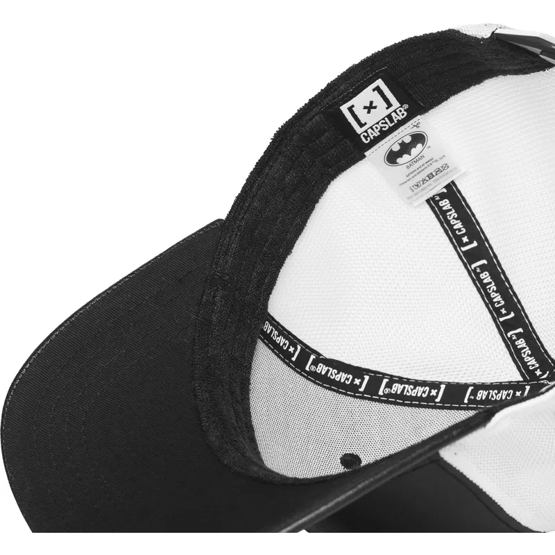 svart-och-vit-trucker-keps-batman-dc10-bat-dc-comics-fran-capslab