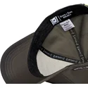 cap-curbata-gray-snapback-titan-attack-titan-attack-on-titan-de-capslab