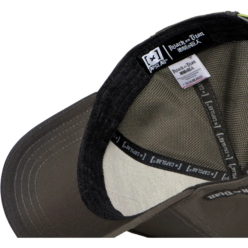 epci-curbata-gri-snapback-titanul-atacului-attack-on-titan-de-capslab