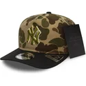regulowana-czapka-z-zakrzywionym-daszkiem-w-kamuflazu-19twenty-z-bawelny-szczotkowanej-three-looms-duck-new-york-yankees-mlb-od-