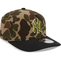 regulowana-czapka-z-zakrzywionym-daszkiem-w-kamuflazu-19twenty-z-bawelny-szczotkowanej-three-looms-duck-new-york-yankees-mlb-od-