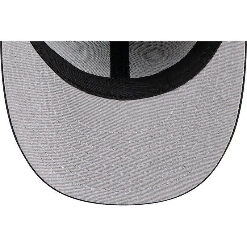 cappellino-curvo-nero-chiuso-59fifty-low-profile-floral-cord-three-looms-printed-corduroy-dei-chicago-white-sox-mlb-di-new-e