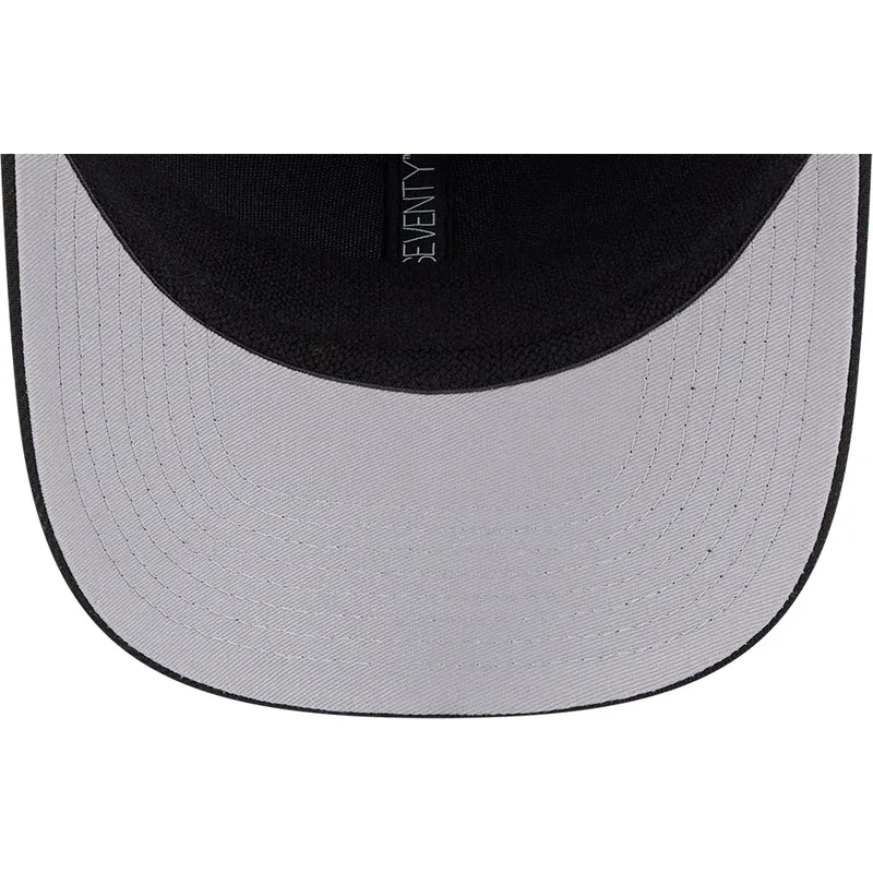 czarna-zakrzywiona-czapka-snapback-9seventy-stretch-snap-stated-los-angeles-kings-nhl-new-era