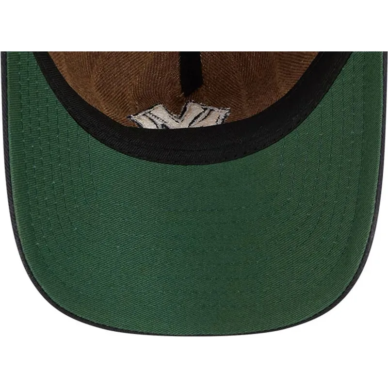 cappellino-curvo-marrone-e-blu-navy-regolabile-9twenty-a-frame-wool-pinstripe-dei-new-york-yankees-mlb-di-new-era