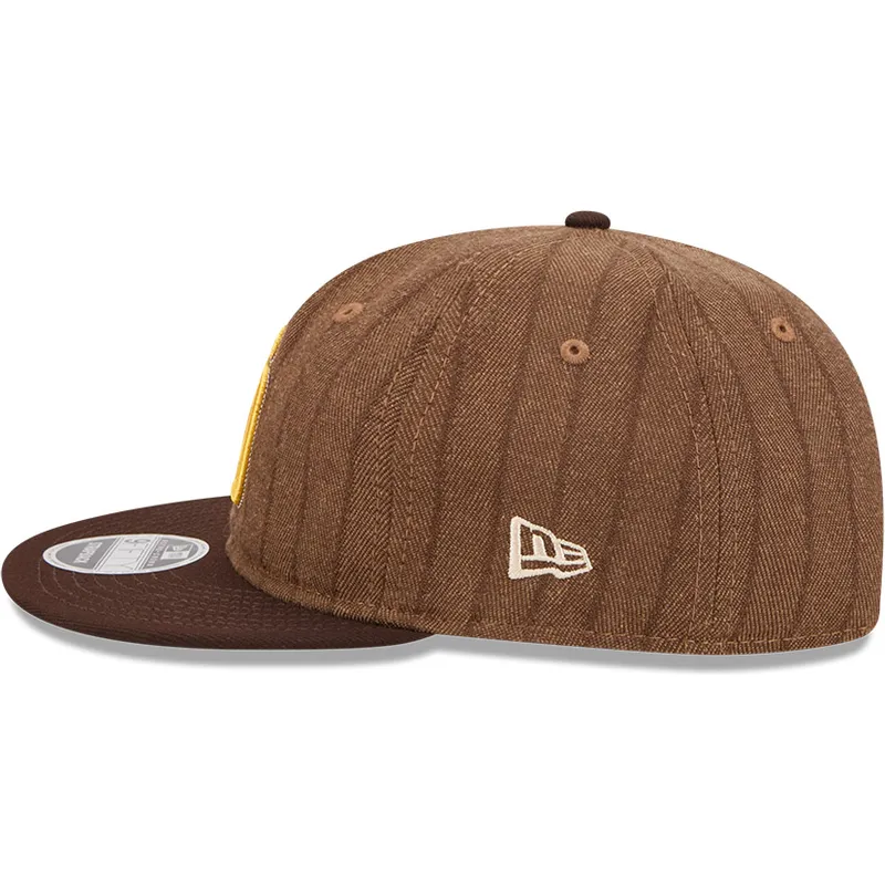 cappellino-piatto-marrone-regolabile-9fifty-retro-crown-wool-pinstripe-dei-san-diego-padres-mlb-di-new-era