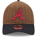 casquette-courbee-marron-et-bleue-marine-ajustable-9twenty-a-frame-wool-pinstripe-atlanta-braves-mlb-new-era