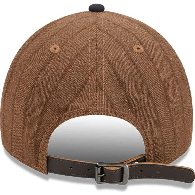 cappellino-curvo-marrone-e-blu-navy-regolabile-9twenty-a-frame-wool-pinstripe-dei-detroit-tigers-mlb-di-new-era
