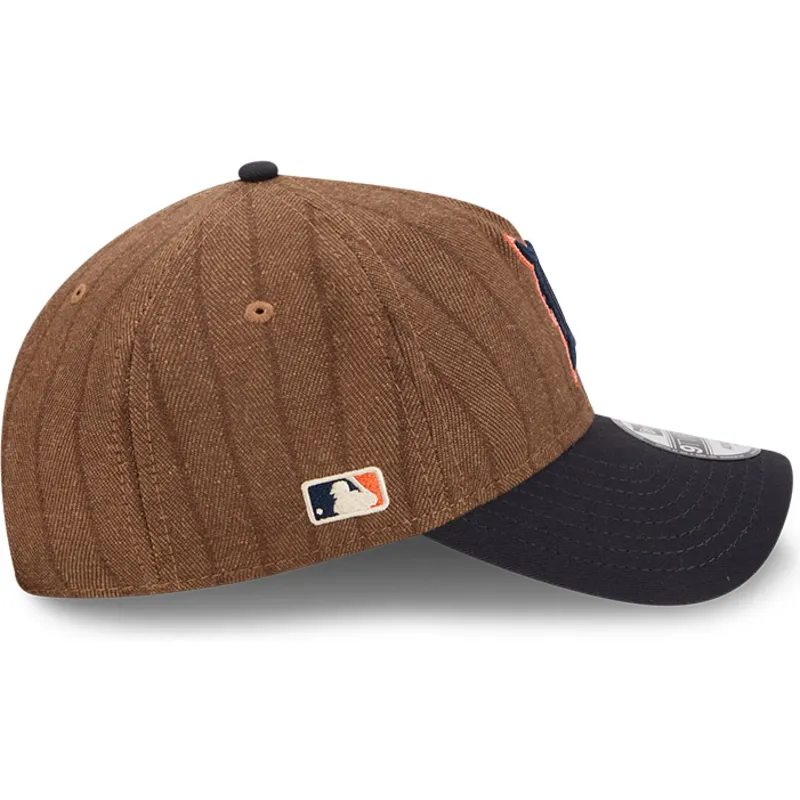 cappellino-curvo-marrone-e-blu-navy-regolabile-9twenty-a-frame-wool-pinstripe-dei-detroit-tigers-mlb-di-new-era
