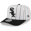 casquette-courbee-blanche-et-noire-snapback-9fifty-a-frame-satin-pinstripe-chicago-white-sox-mlb-new-era