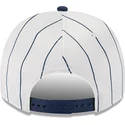 casquette-courbee-blanche-et-bleue-marine-snapback-9fifty-a-frame-satin-pinstripe-chicago-white-sox-mlb-new-era