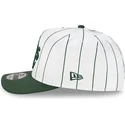 biala-i-zielona-czapka-z-zakrzywionym-daszkiem-snapback-9fifty-a-frame-satin-pinstripe-oakland-athletics-mlb-od-new-era