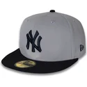 casquette-plate-grise-et-bleue-marine-ajustee-59fifty-world-series-2000-side-patch-new-york-yankees-mlb-new-era