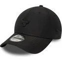 cap-curbata-black-adjustable-strap-9forty-pin-de-chicago-bulls-nba-de-new-era