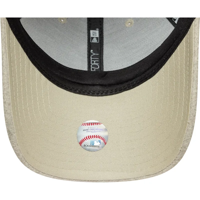 cap-curbata-beige-snapback-9forty-melton-wool-de-new-york-yankees-mlb-de-new-era