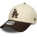 casquette-courbee-beige-et-marron-ajustable-9forty-side-patch-los-angeles-dodgers-mlb-new-era