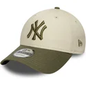 new-era-curved-brim-9forty-side-patch-new-york-yankees-mlb-beige-and-green-adjustable-cap