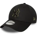 casquette-courbee-noire-ajustable-avec-logo-vert-9forty-outline-new-york-yankees-mlb-new-era