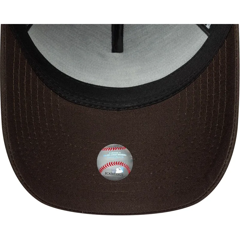 cap-curbata-brown-snapback-9forty-e-frame-side-patch-de-los-angeles-dodgers-mlb-de-new-era