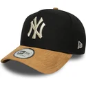 casquette-courbee-noire-et-marron-snapback-9forty-e-frame-suede-visor-new-york-yankees-mlb-new-era