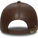 justerbar-brun-bojd-keps-9forty-e-frame-img-leather-new-york-yankees-mlb-fran-new-era