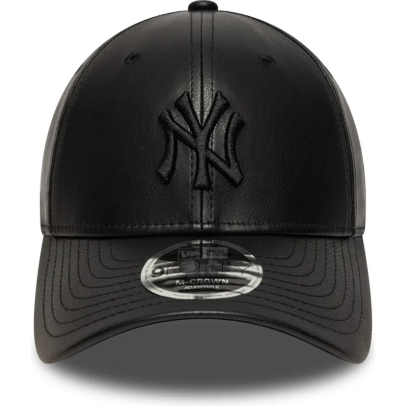new-era-new-york-yankees-mlb-9forty-m-crown-pu-snapback-cap-mit-gebogenem-schirm-und-schwarzem-logo-in-schwarz