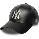cappellino-nero-curvo-regolabile-9forty-m-crown-img-leather-dei-new-york-yankees-mlb-di-new-era